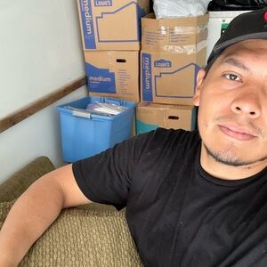 Meet your Posher, Juan